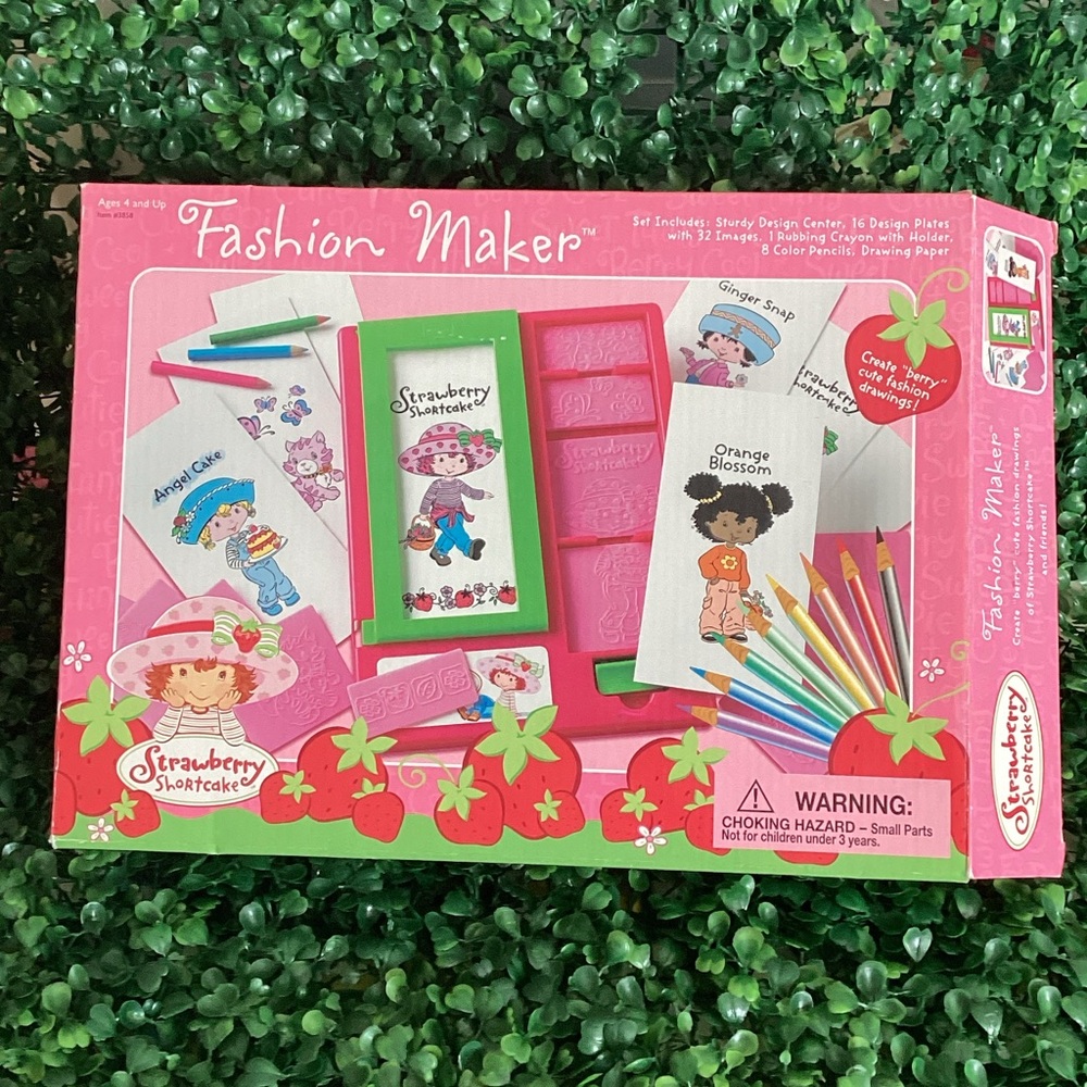 Stawberry shortcake vintage fashion ion Maker Set - Pink